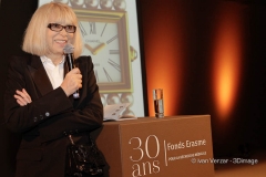 Mireille-Darc-Marraine-30-ans-Fonds-Erasme